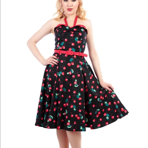 ❌SOLD OUT❌❗️HOST PICK❗️Collectif Multi-Way Dress - Picture 6 of 7